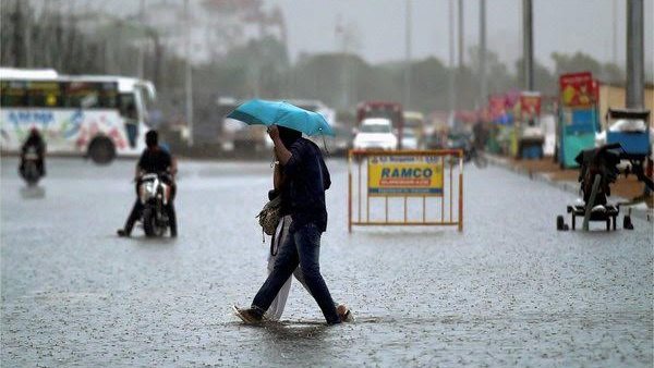 एक टीम वडोदरा और तीन गांधीनगर में रिजर्व एक टीम वडोदरा और तीन गांधीनगर में रिजर्व