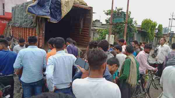 four people died in a road accident