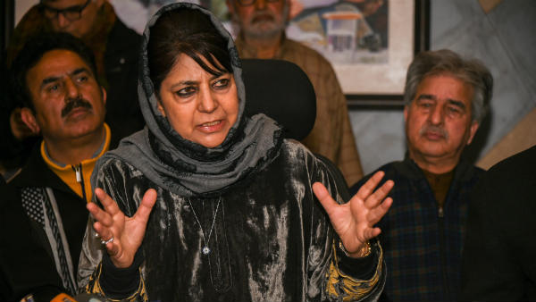 पाकिस्तान के लोग कर रहे भारत का समर्थन