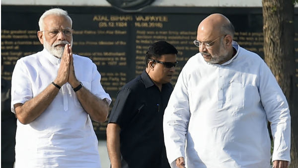 असमंजस में बीजेपी असमंजस में बीजेपी