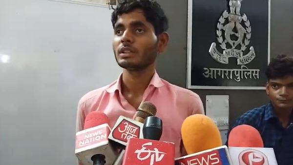 50 हजार रुपए, गहने दिए