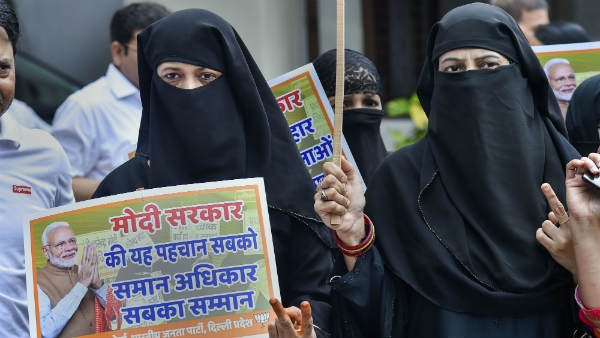 तीन तलाक शून्य और गैर-कानूनी हुआ