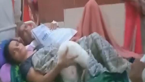 12 दिन से चल रहा उपचार