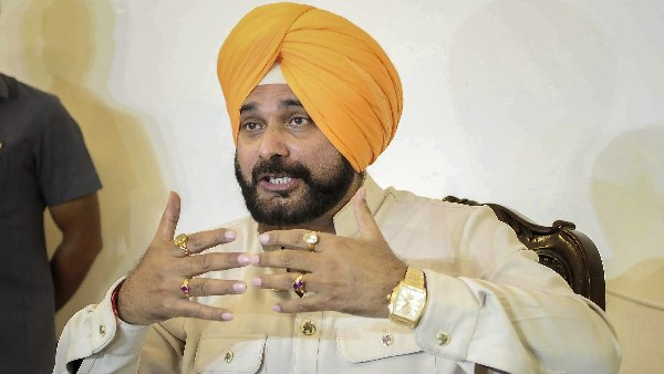 इस पार्टी ने दिया सिद्धू को ऑफर