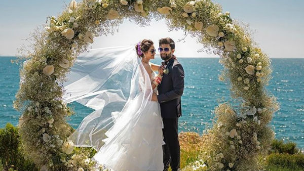 घुटनों पर बैठकर निखिल ने पूछा-will you marry me