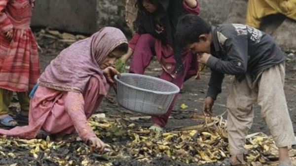 10 रुपये की रोटी मिल रही 30 रुपये में