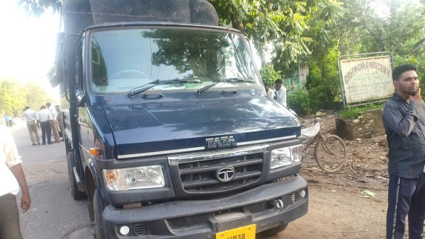 Two policemen were shot dead in Sambhal as some unidentified miscreants opened fire at a jail van Two policemen were shot dead in Sambhal as some unidentified miscreants opened fire at a jail van
