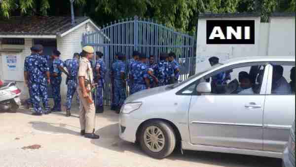 इस मामले को लेकर कार्रवाई