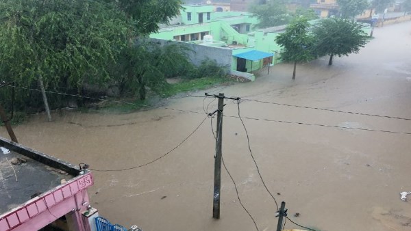 शुक्रवार को यहां हो सकती है भारी बारिश