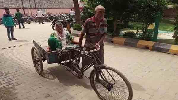 CMO reaches to the home of the woman for treatment
