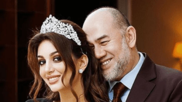 मई में दिया बच्‍चे को जन्‍म 