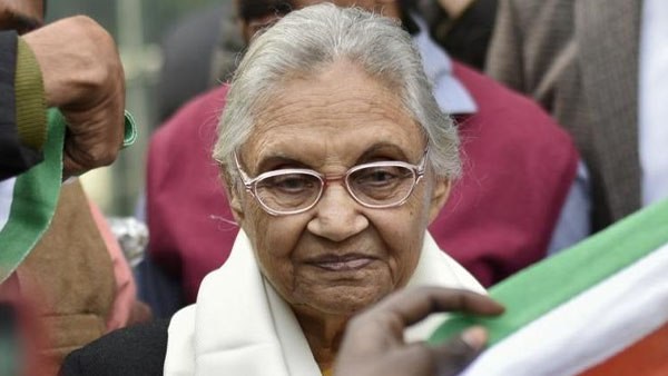 इस्तीफे के बाद फिर सक्रिय हुए सिद्धू इस्तीफे के बाद फिर सक्रिय हुए सिद्धू