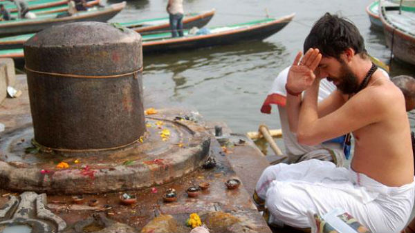 सावन के महीने में कौन सा फल चढ़ाएं शिव को सावन के महीने में कौन सा फल चढ़ाएं शिव को