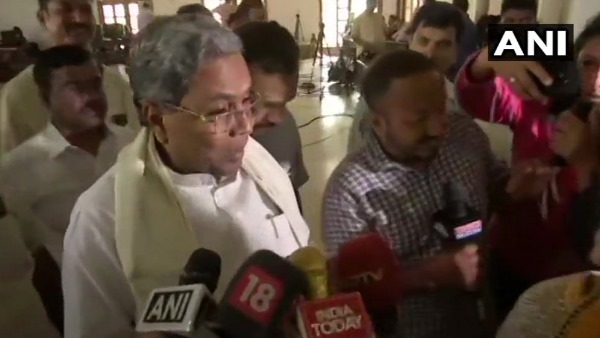 Karnataka Crisis: Kumaraswamy government to face trust vote on Thursday at 11 am in Assembly Karnataka Crisis: Kumaraswamy government to face trust vote on Thursday at 11 am in Assembly