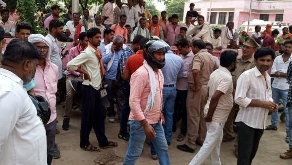 2017 में ग्राम प्रधान को बेची गई जमीन