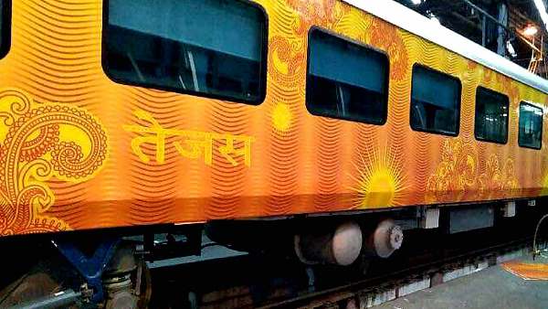 पिछले वर्ष हुई निजीकरण की शुरुआत पिछले वर्ष हुई निजीकरण की शुरुआत