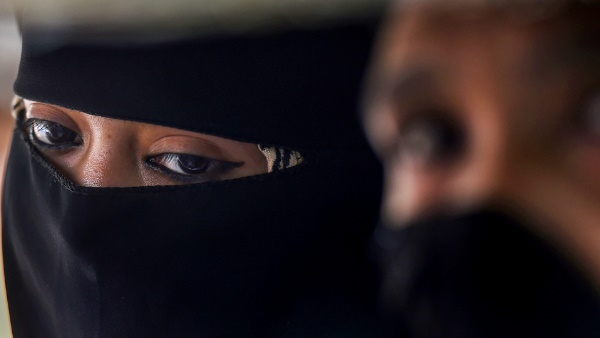 तीन तलाक को संज्ञेय अपराध मानने का प्रावधान