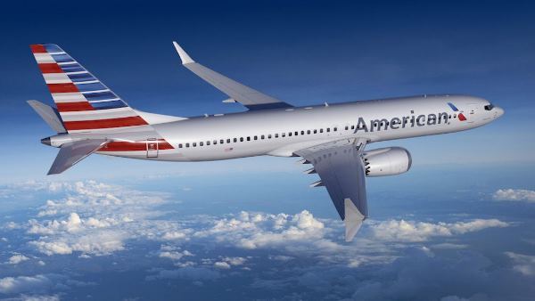 महिला से कहा फ्लाइट में कंबल ओढ़कर आओ