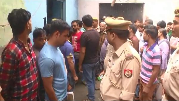 children dies at demolished home in heavy rain moradabad