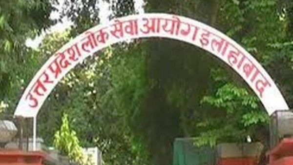 जब लगा कि अब रास्ता बंद...