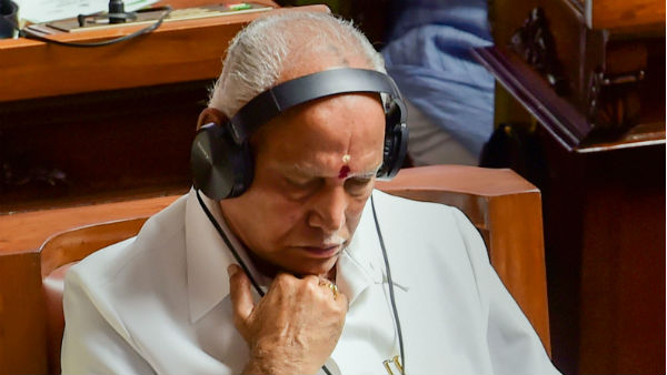 पार्टी अपने नेताओं का क्या करेगी?