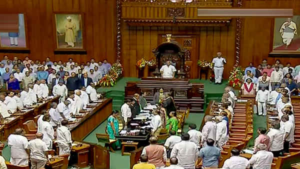 विधानसभा में दिखा बीजेपी का दम