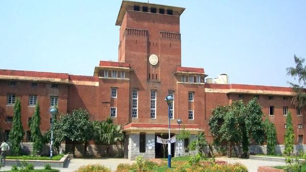 If one wants to take admission in these colleges of du then they have to plant trees If one wants to take admission in these colleges of du then they have to plant trees