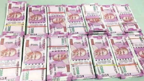 उधार के पैसों से खरीदी लॉटरी और फिर...