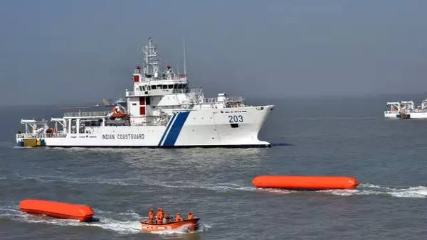 जैश-ए-मोहम्मद दे रहा है आतंकियों को अंडरवाटर ट्रेनिंग जैश-ए-मोहम्मद दे रहा है आतंकियों को अंडरवाटर ट्रेनिंग