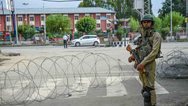 हालात सामान्य हालात सामान्य