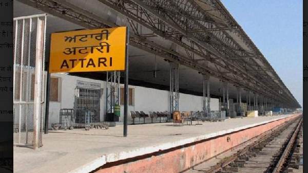 80 people of godhra stranded in pakistan