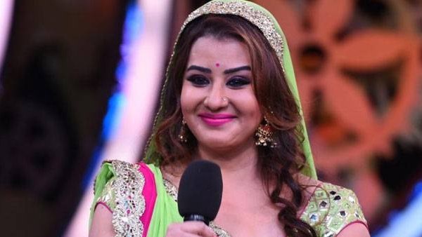 शिल्पा शिंदे ने दिया मीका का साथ 