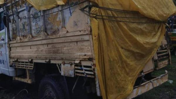 बकरा बेचने के लिए सीतापुर से लखनऊ आये थे