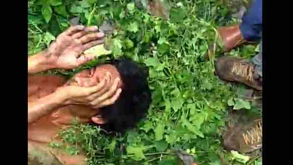 बच्चा चोर समझकर पीटा