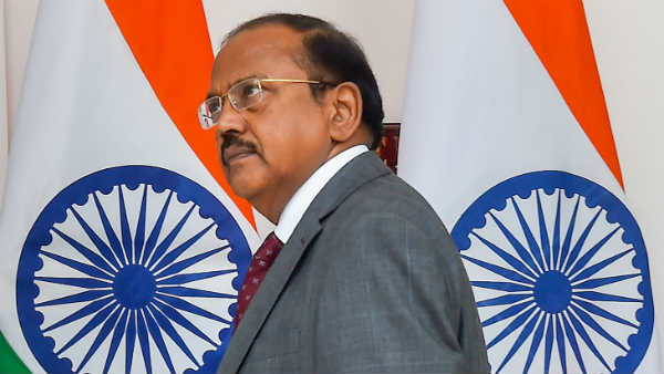 घाटी में ही रहेंगे डोवाल 