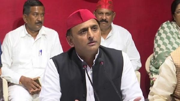 'बांग्लादेश का टका हमारे रुपए से ज्यादा मजबूत हो चुका है' 'बांग्लादेश का टका हमारे रुपए से ज्यादा मजबूत हो चुका है'