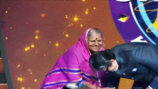 रात में श्मशान में सोती थी रात में श्मशान में सोती थी