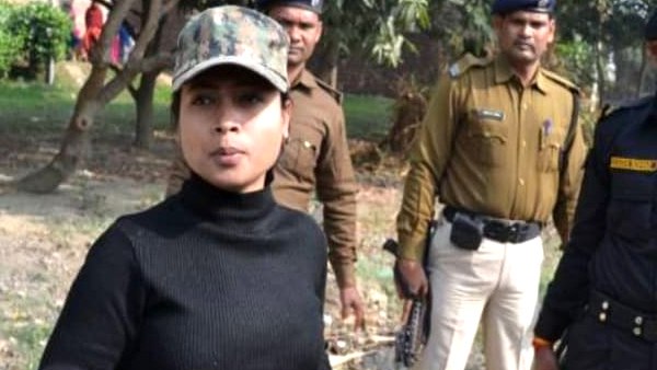 कौन हैं लिपि सिंह? कौन हैं लिपि सिंह?