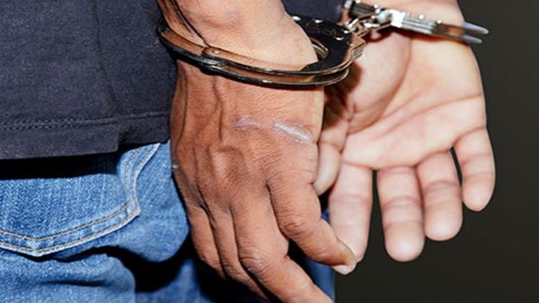 अवैध संबंधों के चलते ली पत्नी की जान