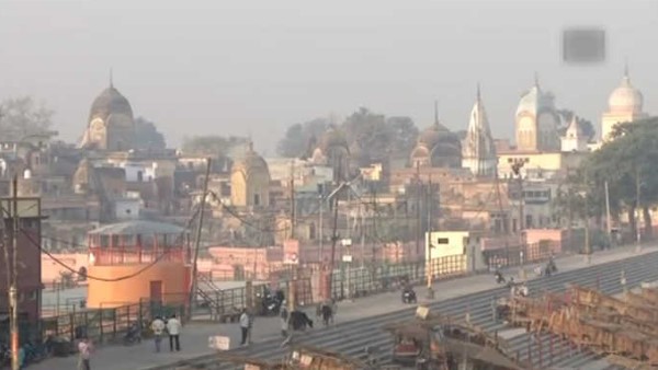 सुन्नी वक्फ बोर्ड ने जमीन छोड़ने को तैयार था