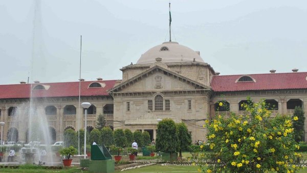 मां समेत इन लोगों का दर्ज हुआ बयान