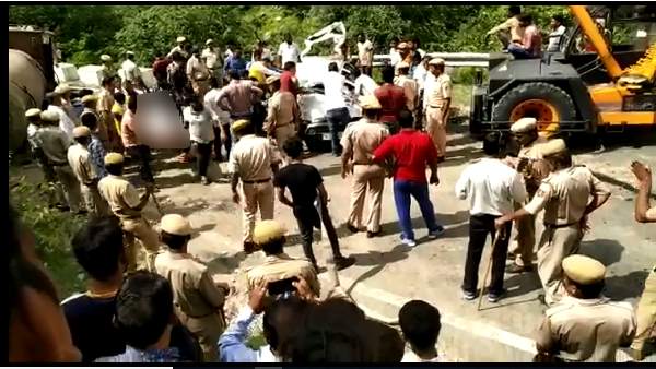 horrific accident in bhilwara, 9 deaths in van and tanker clash horrific accident in bhilwara, 9 deaths in van and tanker clash