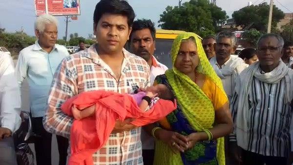 Celebration of Bharatpur Family on baby Girl birth after 30 years