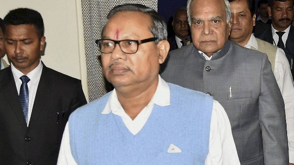 बांसुरी बजाने से गाय देती हैं ज्यादा दूध बांसुरी बजाने से गाय देती हैं ज्यादा दूध