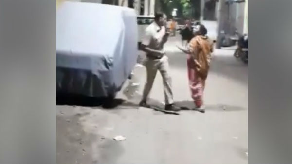 मोटरसाइकिल छोड़कर भागना पड़ा मोटरसाइकिल छोड़कर भागना पड़ा