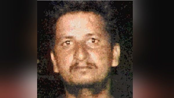 पहले ही दिन से जुट गए थे जासूसी में