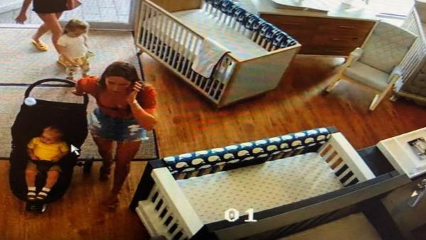 Woman steals stroller from New Jersey store, forgets her child in shop Woman steals stroller from New Jersey store, forgets her child in shop