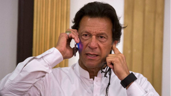 जवाब नहीं दे पा रहे इमरान जवाब नहीं दे पा रहे इमरान