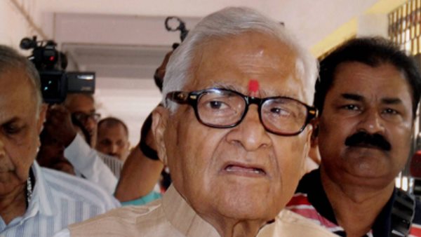 जब इंदिरा सरकार के खिलाफ बोला