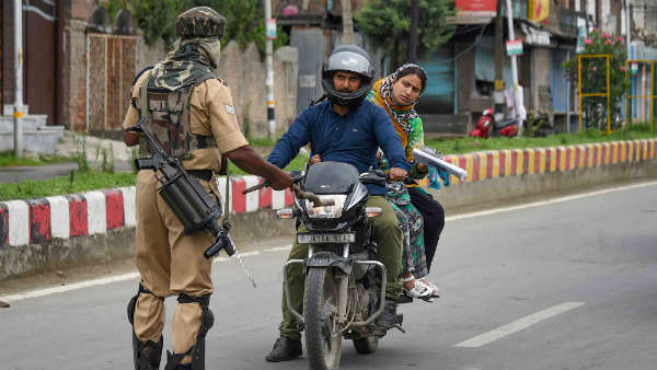 जमकर लूटा अब्‍दुल्‍ला और मुफ्ती के परिवार ने 
